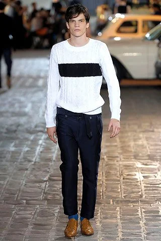 Look 18